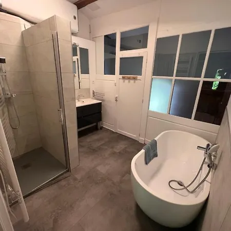 La Garenne Germain Nocleg ze śniadaniem